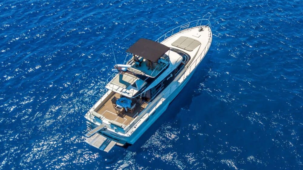 Increíble excursión en barco de medio día visitando la isla de Rodas - 4 h