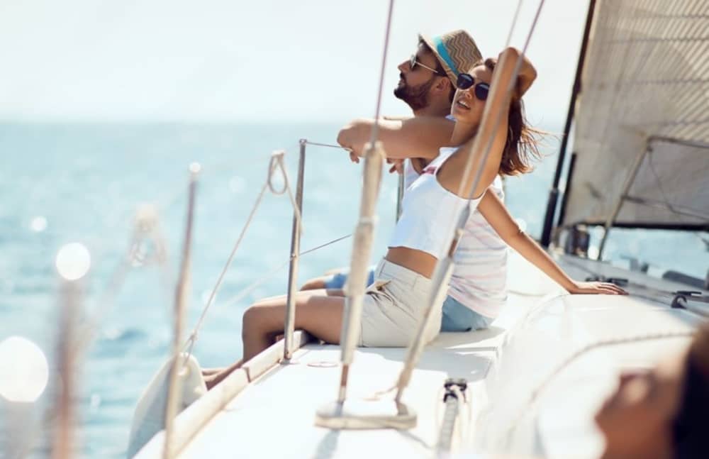 Cap sur le bonheur : une journée complète de navigation authentique en Crète à bord d'un voilier