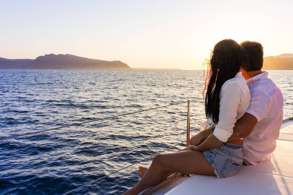 Cap sur le bonheur : une journée complète de navigation authentique en Crète à bord d'un voilier