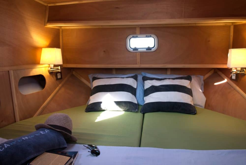 Fuga di mezza giornata in barca a vela: Antiparos, baia di Faneromeni e Laguna Blu