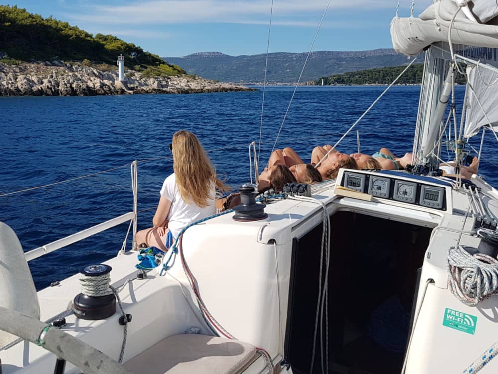 Halvdags seglings- och snorkeläventyr: Čiovo, Gamla stan, Kasjuni