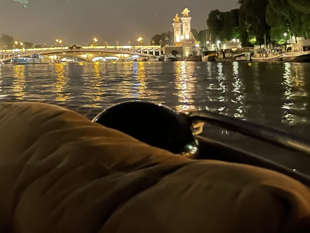 Location de bateau à moteur à la demi-journée à Paris