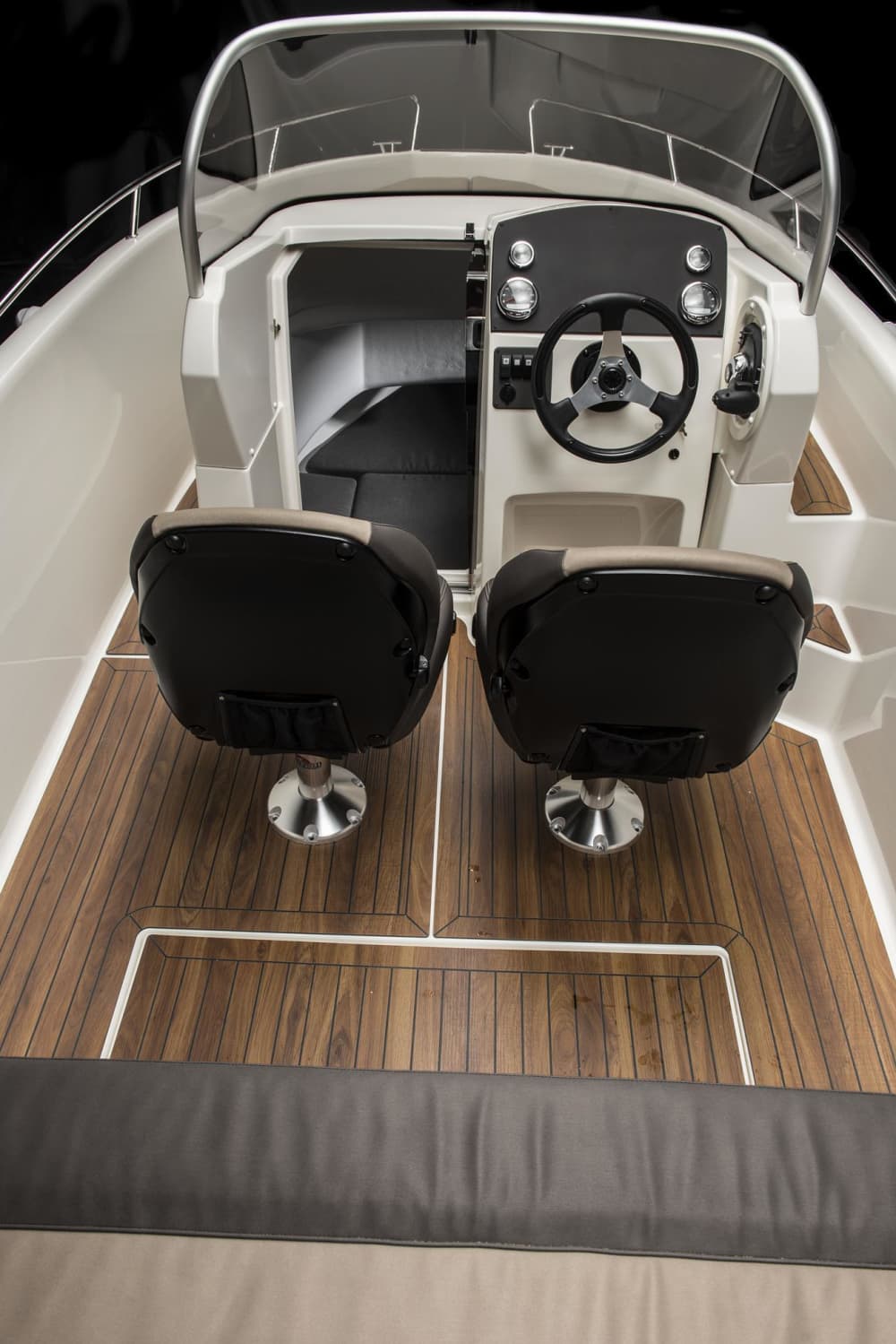 Um dia em Sukošan, num barco a motor.