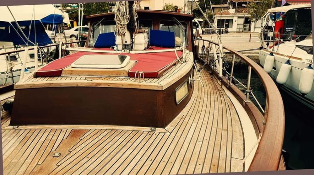 A unique epic: One day to uncover Syros's mysteries