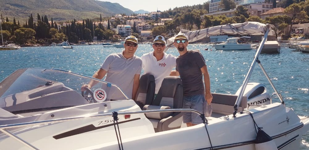 Din dag i Cavtat: Hyr en motorbåt för en heldags upptäcktsfärd