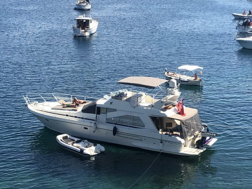 3 Stunden, um Empuriabrava mit dem Motorboot zu entdecken