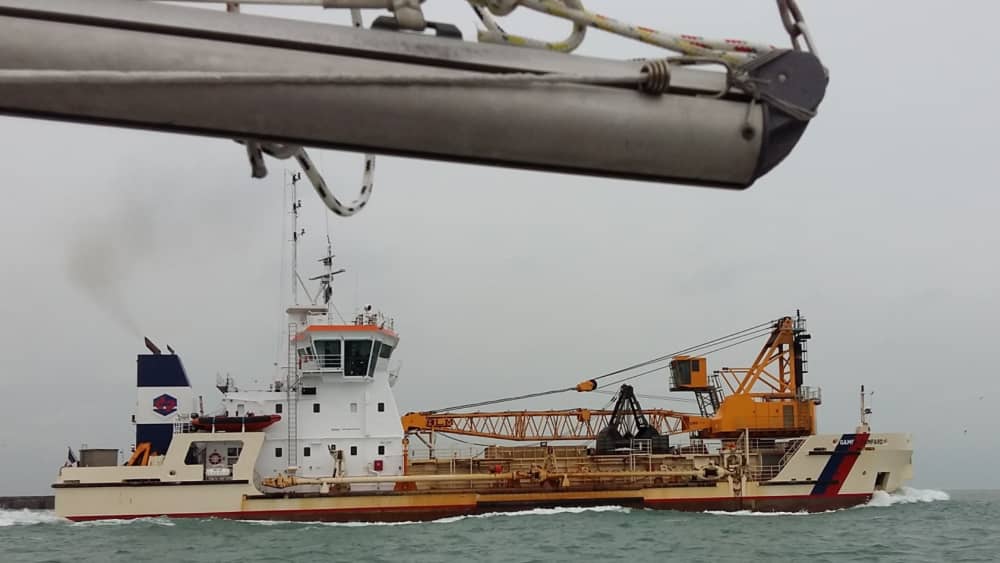 Mer, amour et soleil : une journée riche en émotions sur un voilier