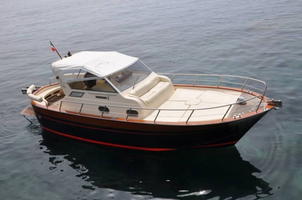 De Nerano à la côte amalfitaine : visite privée de 8 heures en bateau