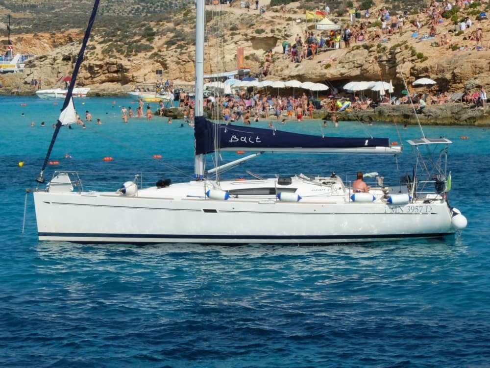 Explorez le Blue Lagoon à Comino ou Peter's Pool depuis Ta' Xbiex