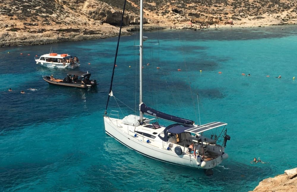 Explorez le Blue Lagoon à Comino ou Peter's Pool depuis Ta' Xbiex