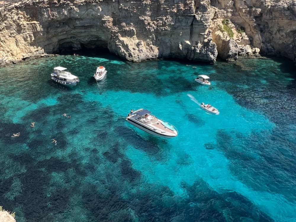 Explorez le Blue Lagoon à Comino ou Peter's Pool depuis Ta' Xbiex