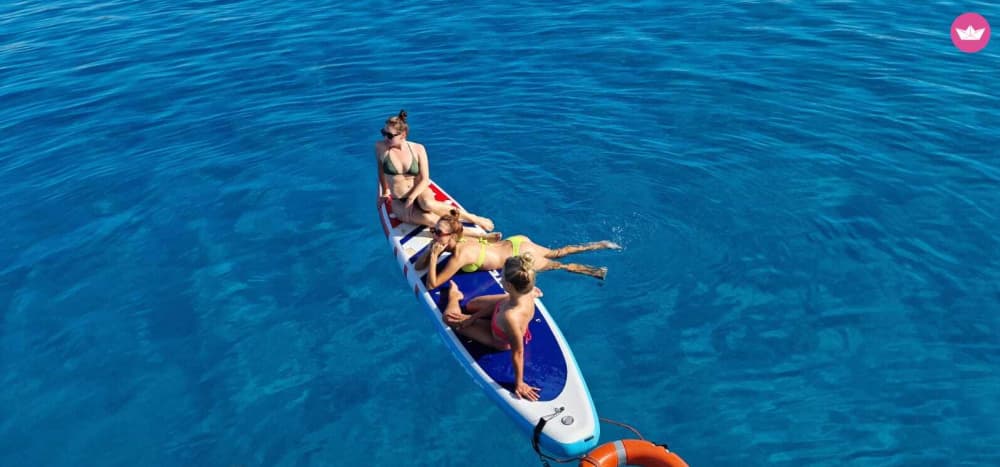 Heldagskryssning i Ayia Napa med Sea Ray 375