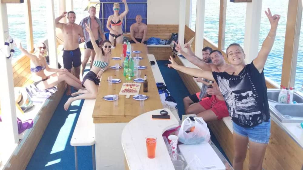 Kurzurlaub in Pula: 2 Stunden Entspannung auf einem Motorboot