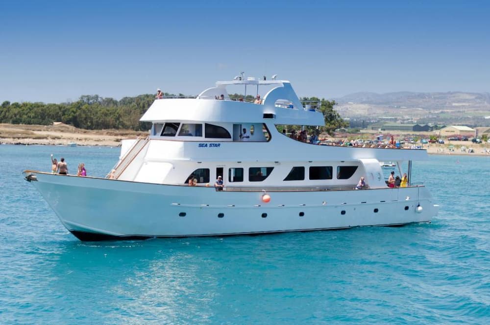 Coral Bay & Zeegrotten Tour – Paphos, 4 uur