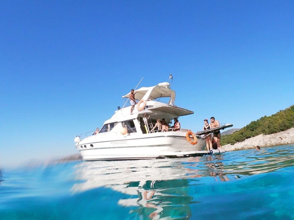 Лучший день на море: береговая линия Корфу открыта