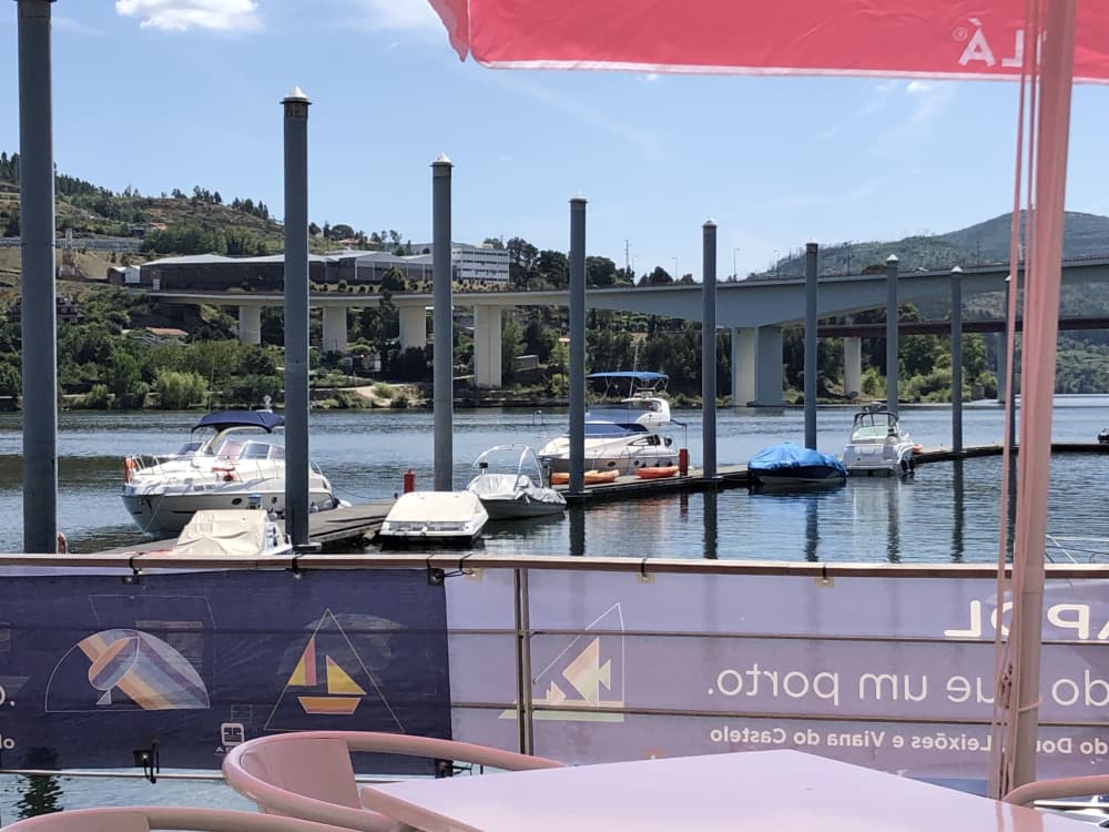 Descubrimiento de Castelo de Paiva en medio día: Una breve escapada en lancha motora.