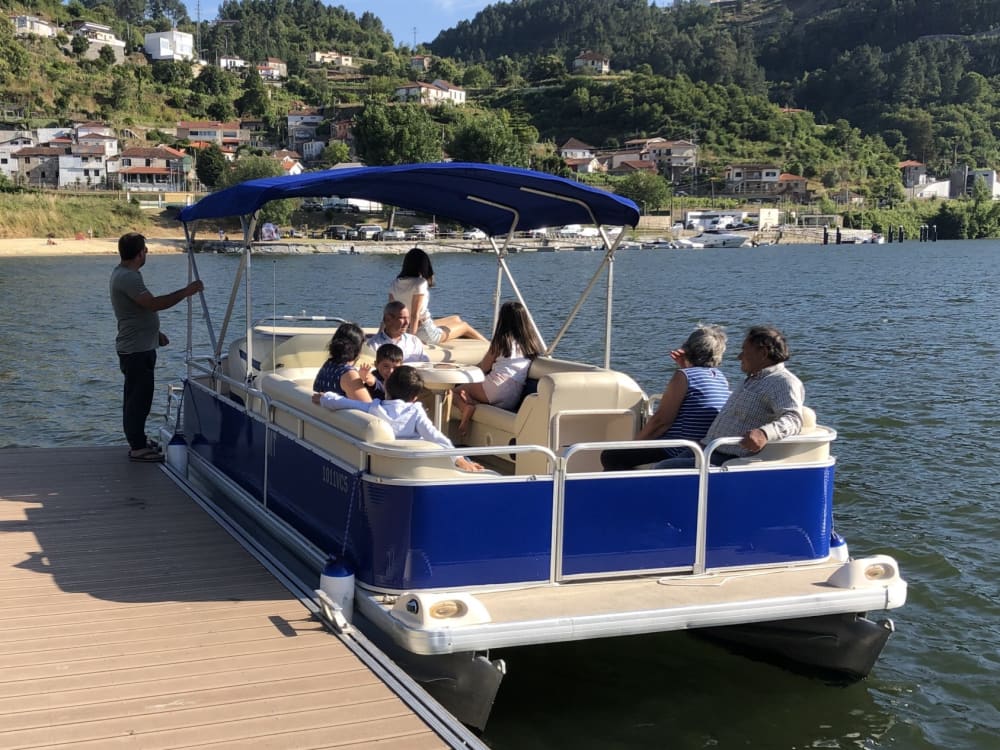 Navegación por el río Paiva con visita a la “Ilha dos Amores” (Isla de los Enamorados).
