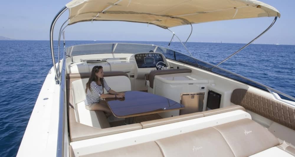 Luxury day at sea – Saint-Tropez & Pampelonne