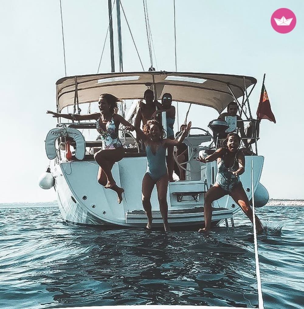 Aventure en voilier d'une journée complète de Lisbonne à Cascais – soleil, mer et détente