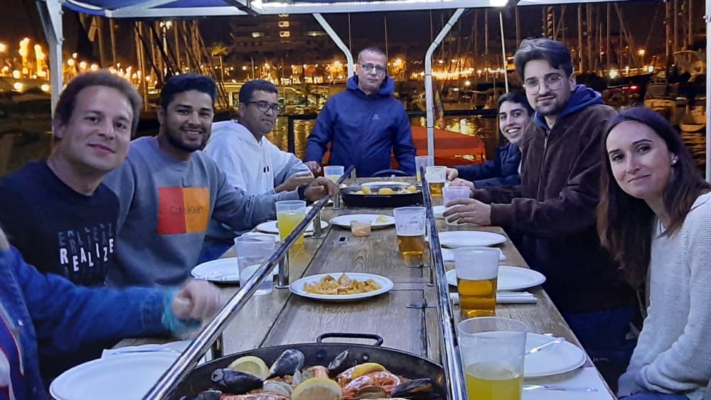 Cruceros con cena y bebidas