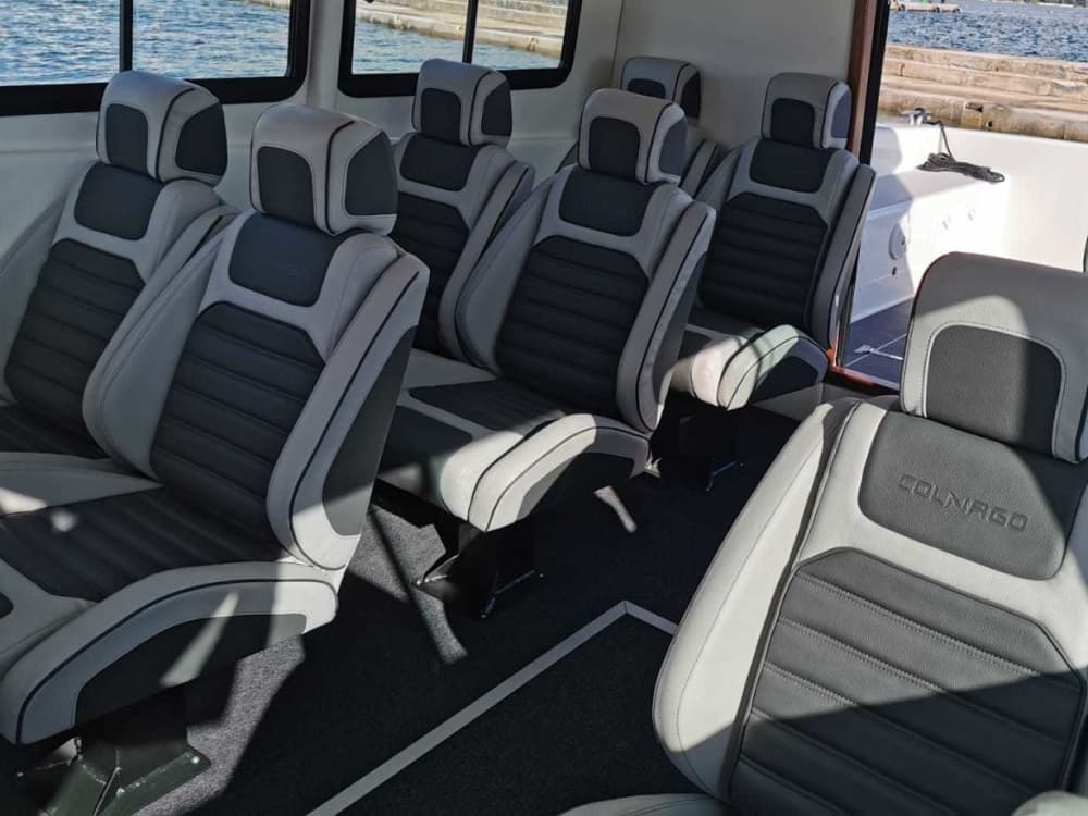 Discover Korčula on a motorboat for 9h