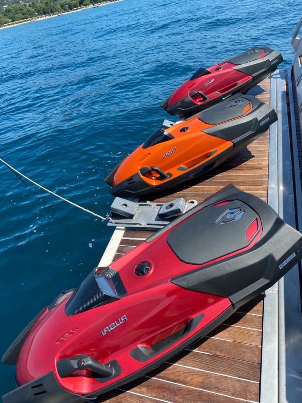 Daily trip on a motor yacht departing from Saint-Tropez