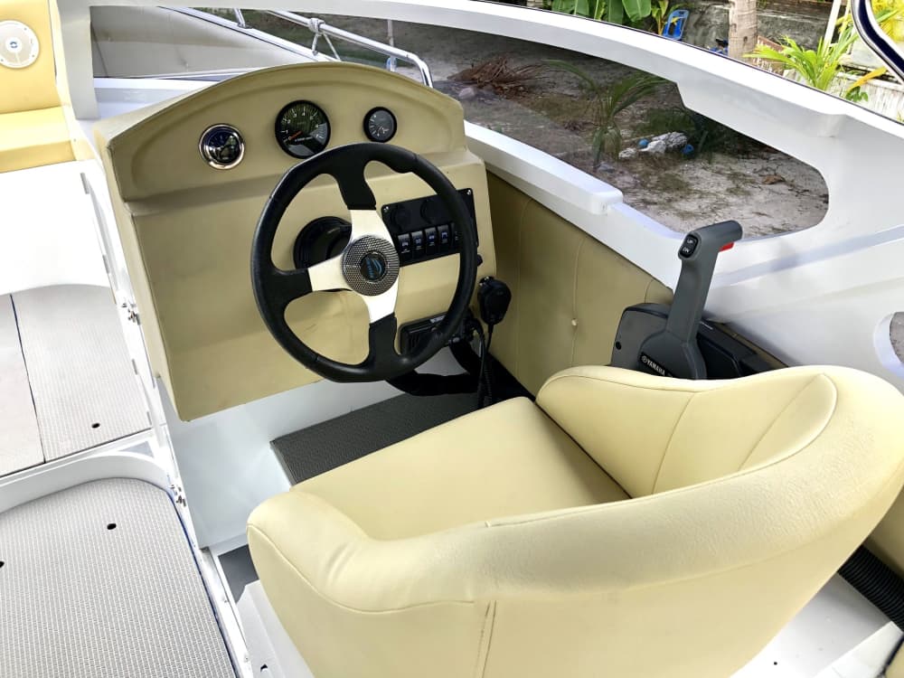 Een magische dag in het district Ko Samui op een motorboot.