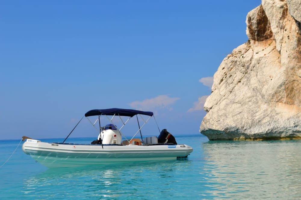 Enjoy 6h on a motorboat to explore Preveza