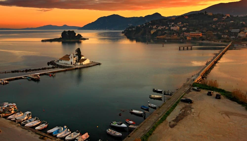 Sunset Sailing Escape in Corfu – 2 Hour Tour
