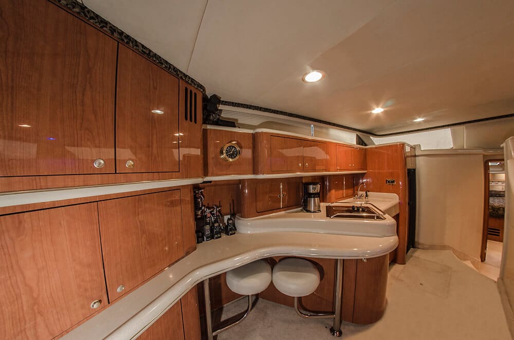 En heldag av magi i Puerto Aventuras på en motoryacht