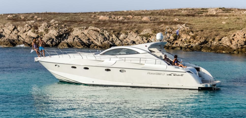 Escursione di un giorno a Caprera e La Maddalena: tra spiagge incantevoli e acque cristalline