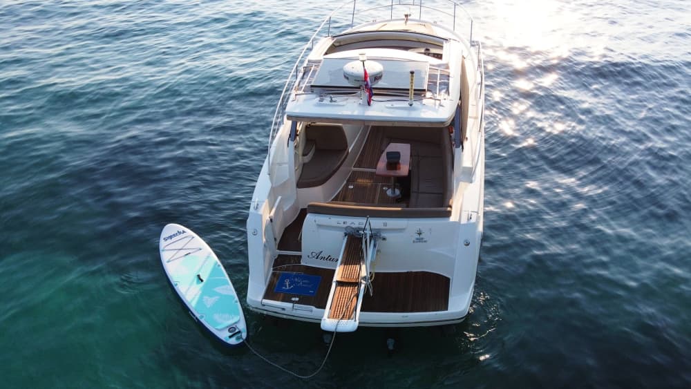 Full-day private boat trip to the Elaphiti Islands from Dubrovnik