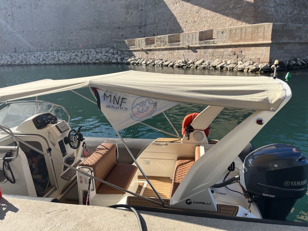 Pôr do sol mágico nas Ilhas Frioul