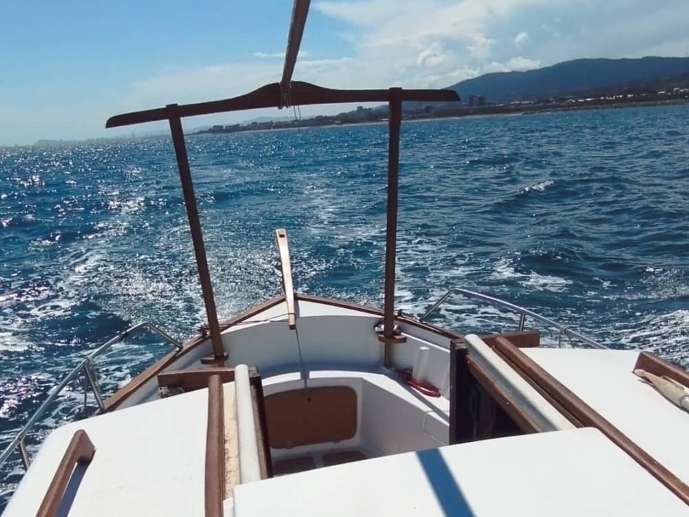 8 heures de navigation le long de la côte de Roses