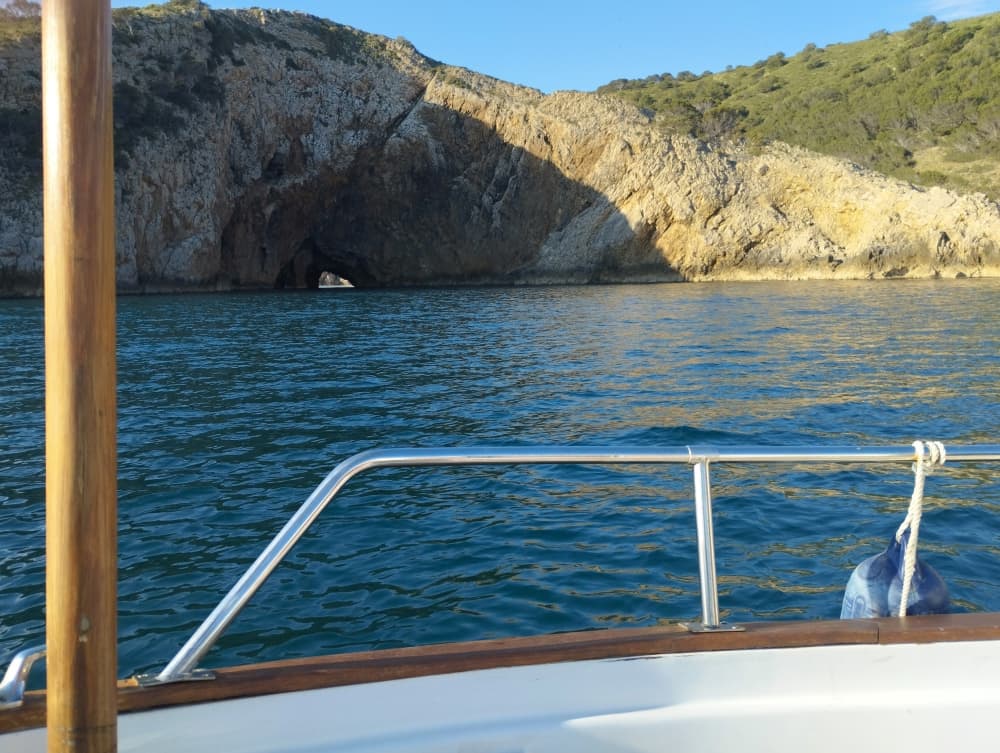 8 heures de navigation le long de la côte de Roses