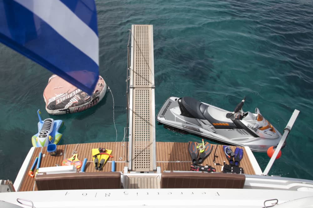 Full Day Private Cruise South Coast or Delos & Rhenia