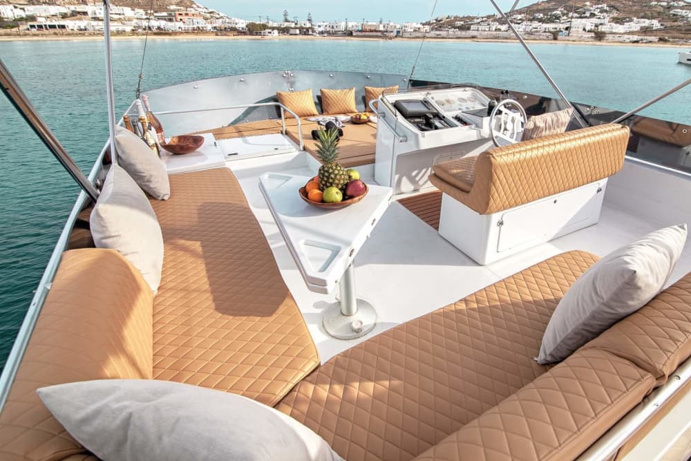 Full Day Private Cruise South Coast or Delos & Rhenia