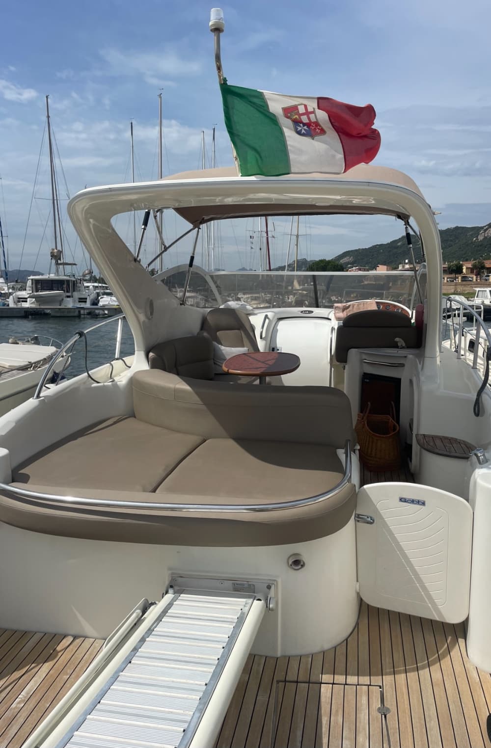 8h Poltu Quatu to Maddalena archipelago short: Caprera & Maddalena