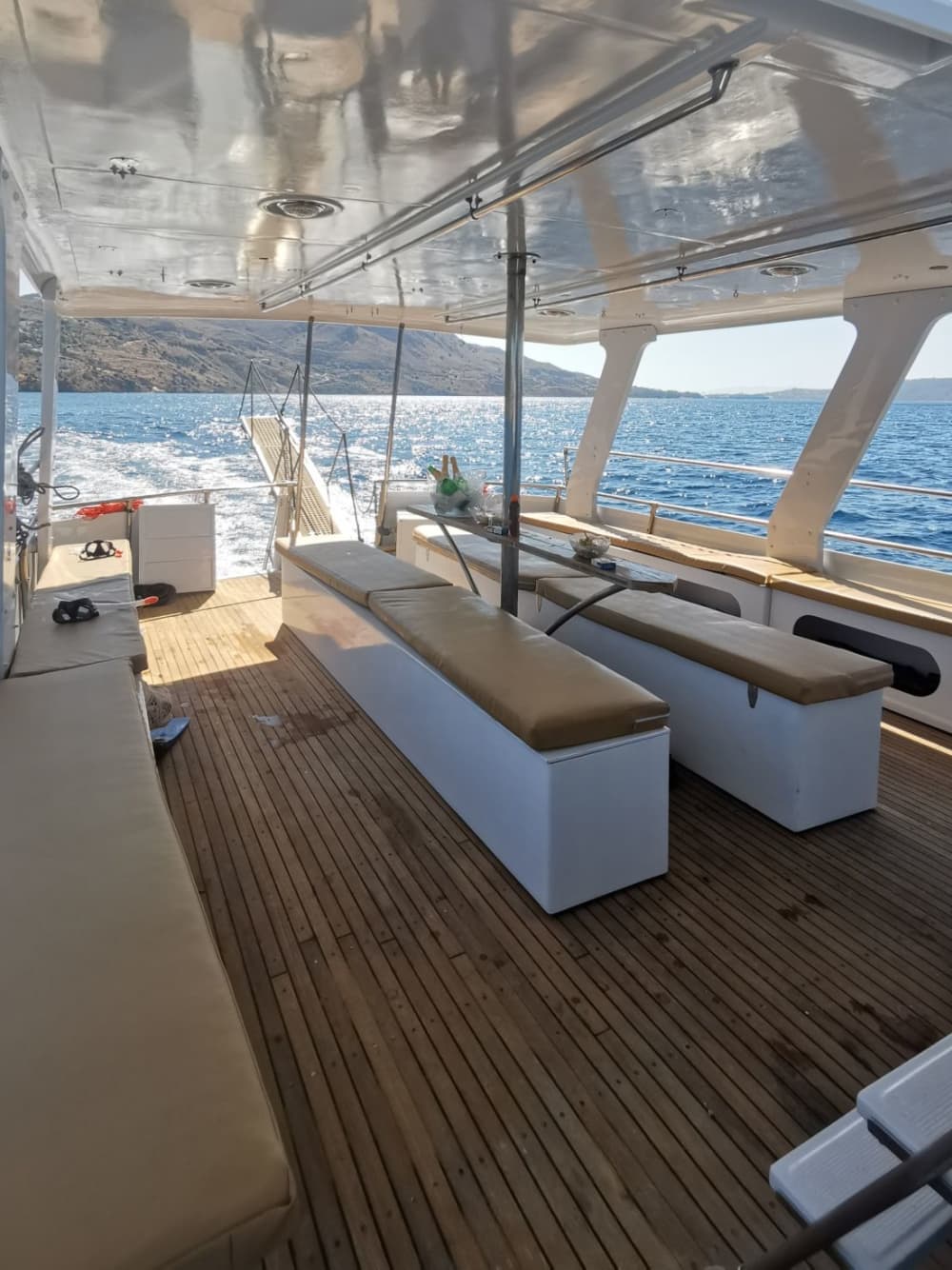 Croisière d'une demi-journée vers l'île historique de Thodorou