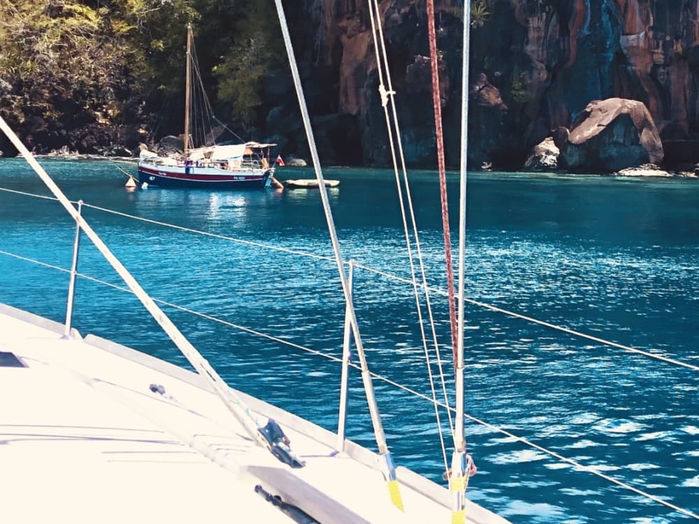 Profitez d'une journée en mer au Marin à bord d'un voilier