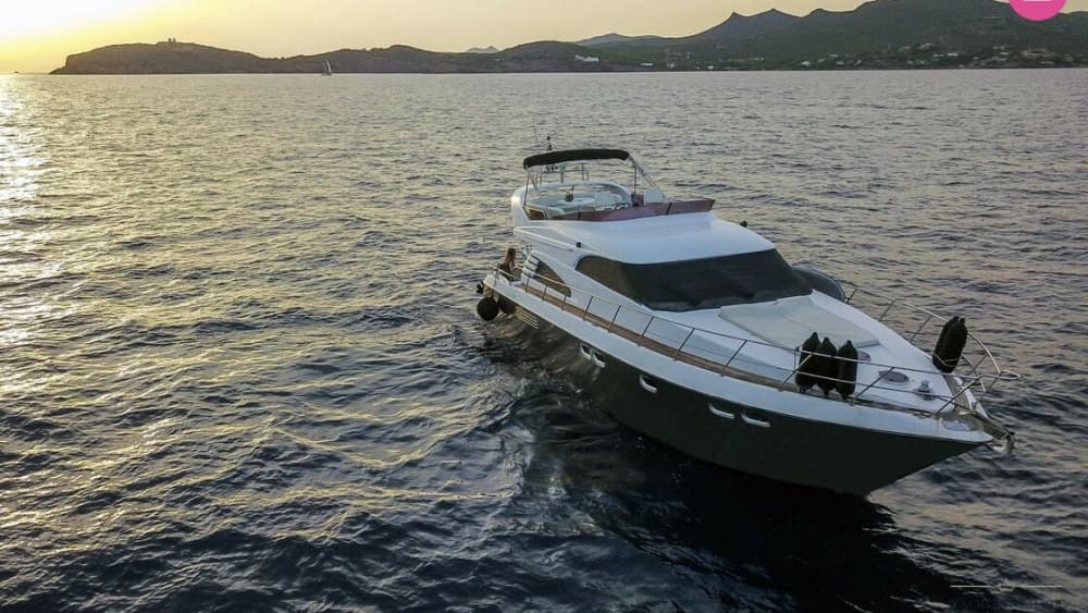 Odyssée dans le golfe Saronique : à la découverte des îles d'Égine et de Poros