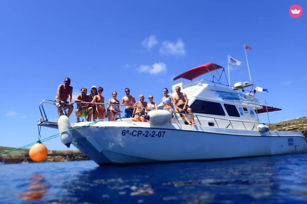 Pasa 10 horas en las cálidas aguas de Castellón de la Plana.