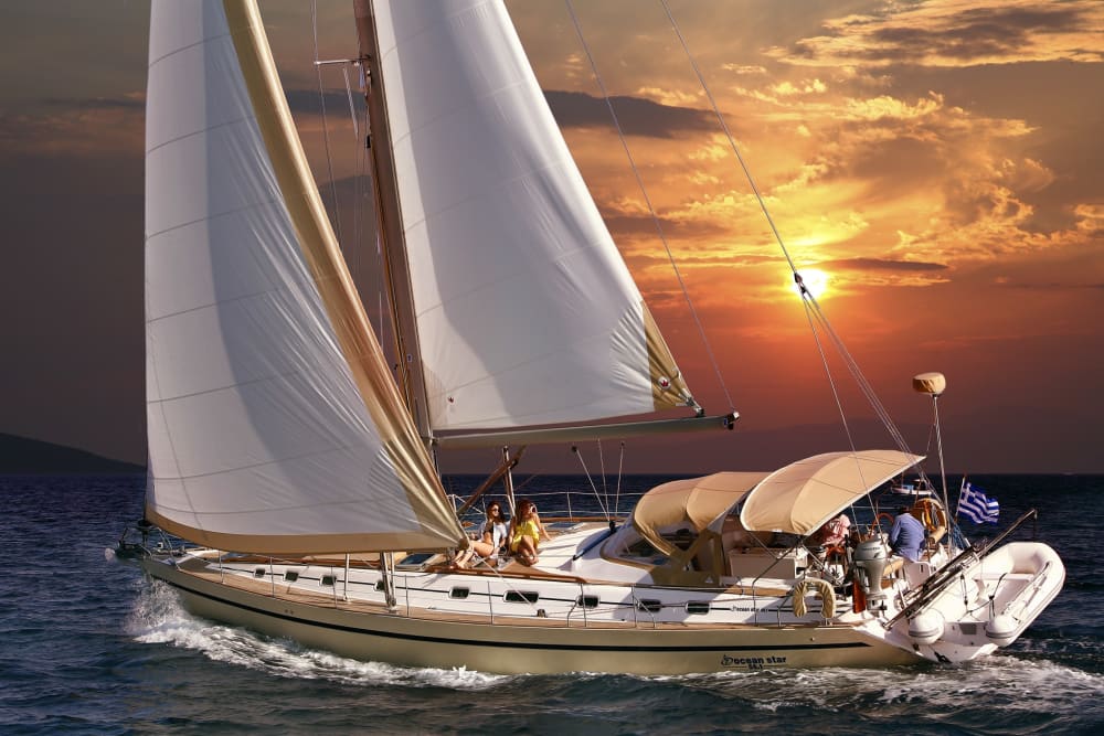 Private 9h sailing trip in Naxos