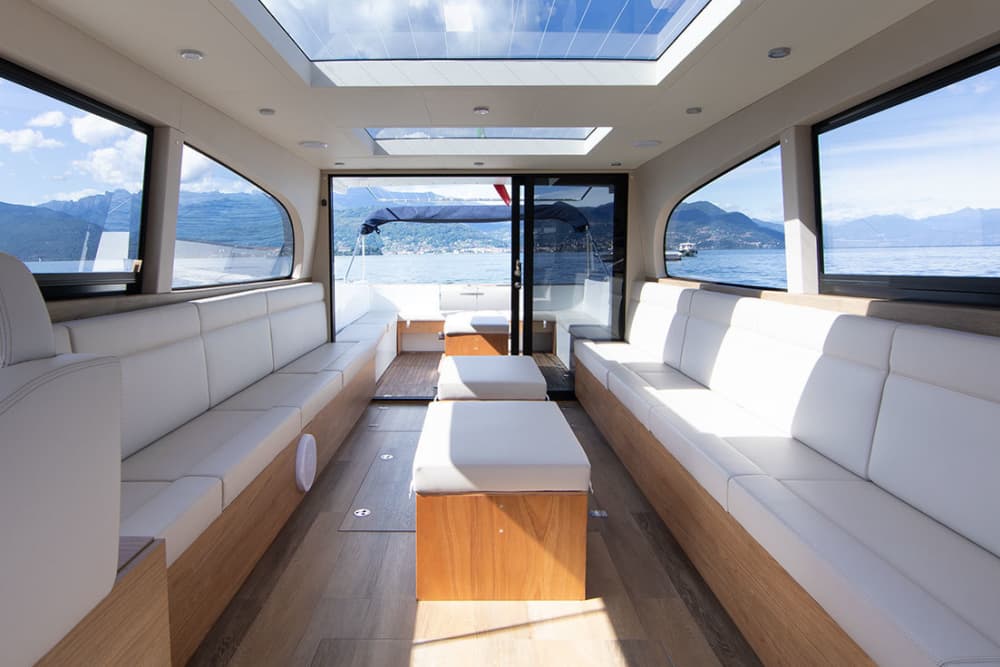 Cruzeiro com Festa na Ilha: Aventura nas Ilhas Borromeu para Formação de Equipes e Celebrações