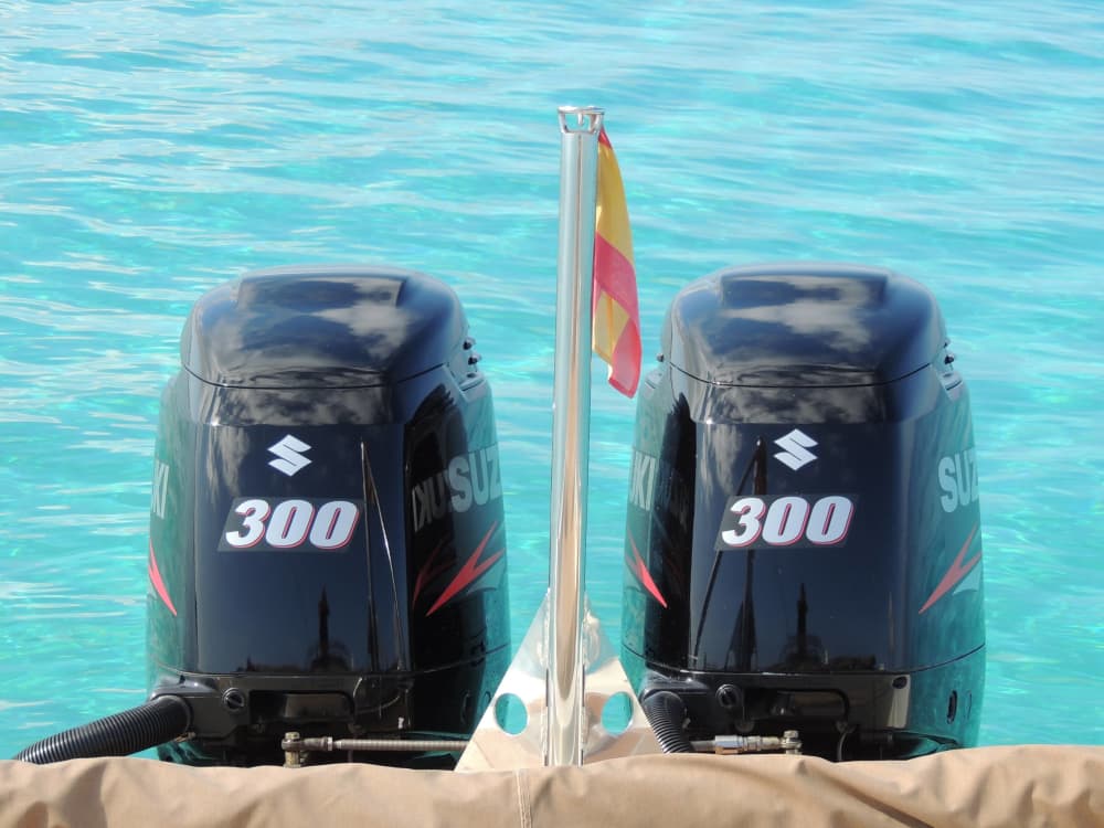 Full-day tour to Formentera (Cala Saona or Es Caló) or Ibiza (Es Vedrà) with a stop for lunch at a beach restaurant of your choice.