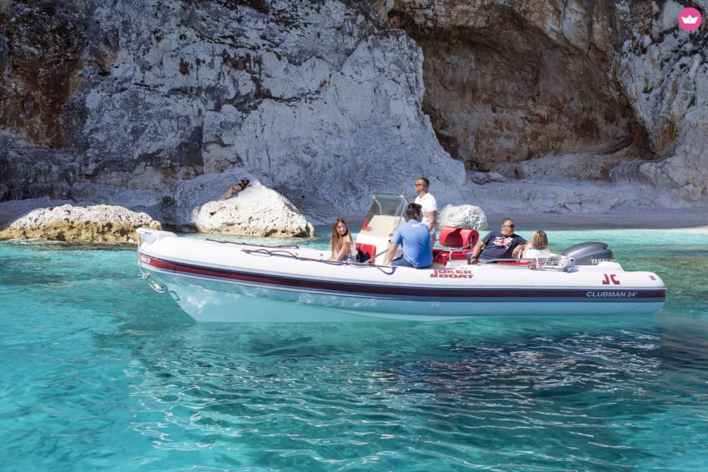 Explore the Gulf of Orosei's Hidden Beaches & Caves