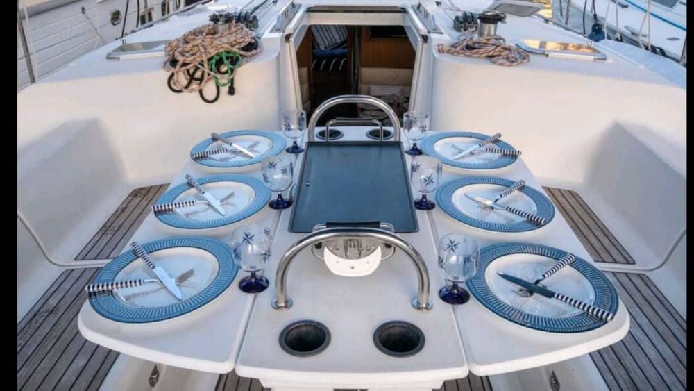 Sailing through the coves of Menorca