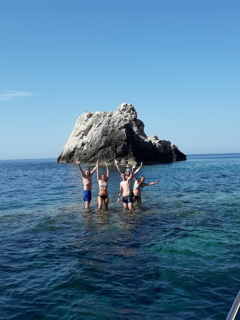 Private boat trip around Vis on a motorboat