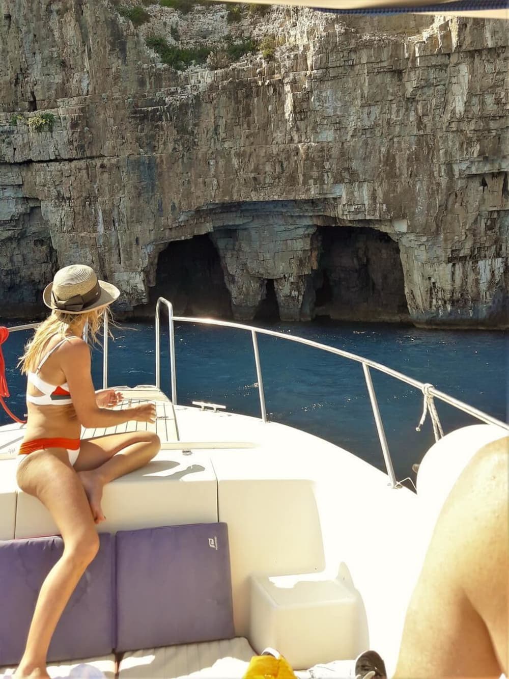 Private boat trip around Vis on a motorboat