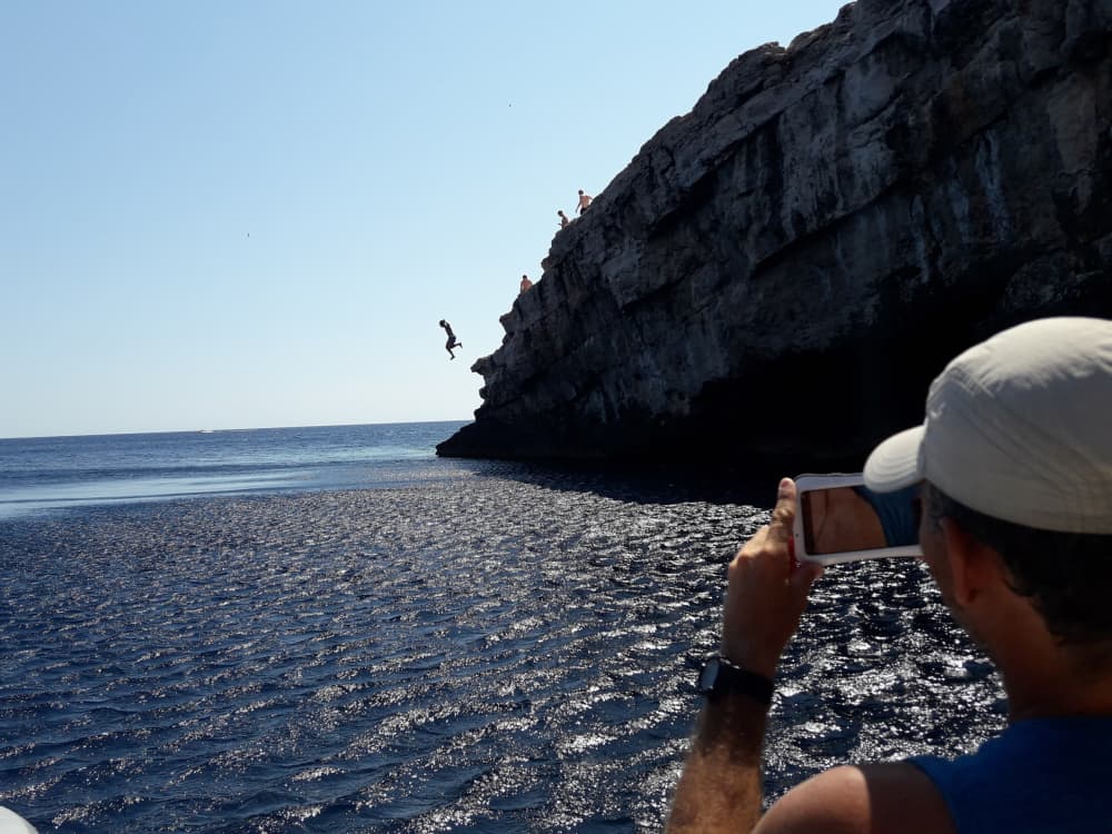 Private boat trip around Vis on a motorboat